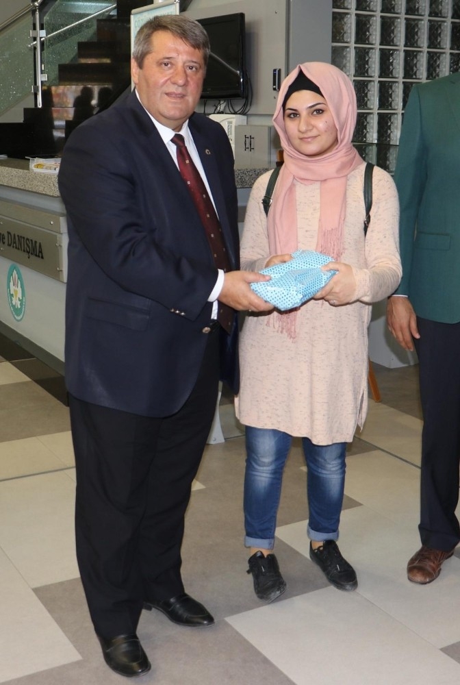 Yaşadıklarını ‘Ülkemizden Renkler’ İle Çizdiler