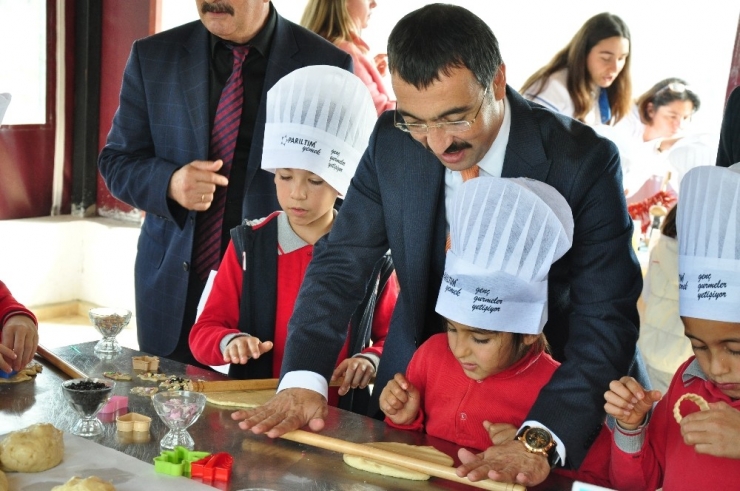 Meşelik’te Renkli Etkinlik