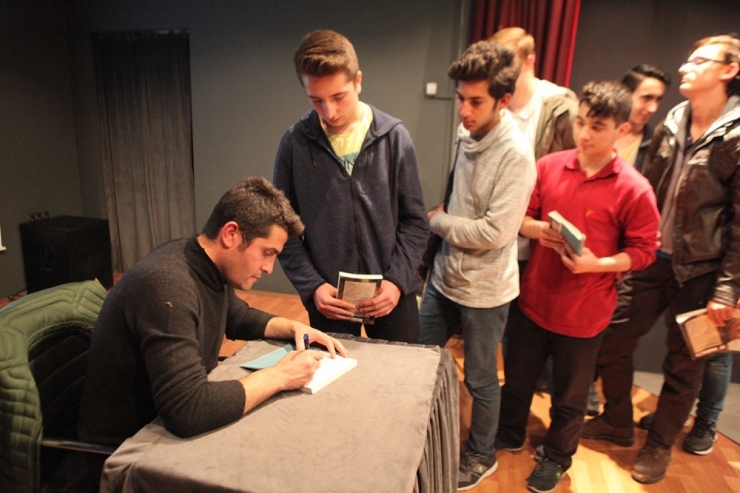 Kültür Sanat Etkinlikleri ‘Masumiyetin Son Günleri’ Kitabının Söyleşisi İle Devam Etti