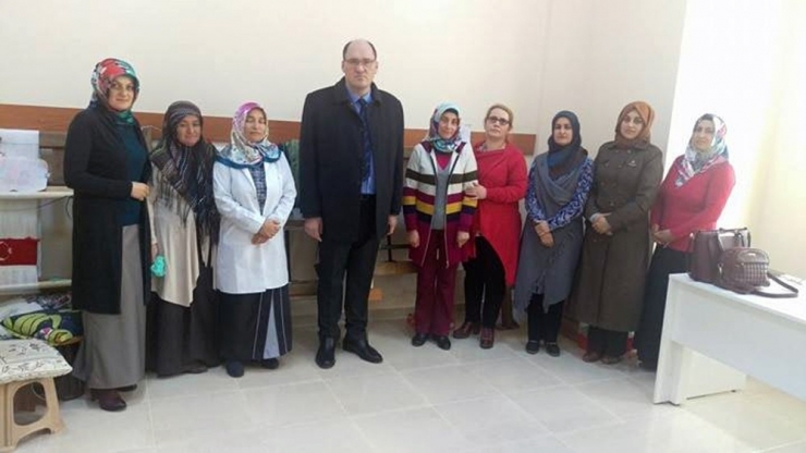 Unutulmaya Yüz Tutmuş El Sanatları Kursu