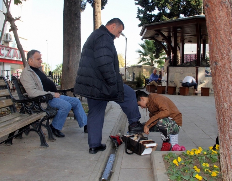Tek Hayali Asker Olup Ülkesine Dönmek