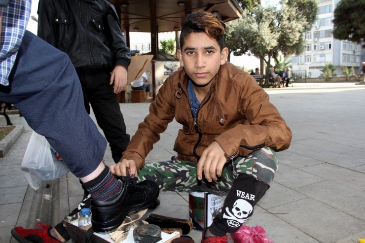 Tek Hayali Asker Olup Ülkesine Dönmek