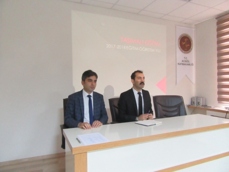 Acıgöl’de Servis Taşımacılığı Yapan Şoförler İle Toplantı Yapıldı