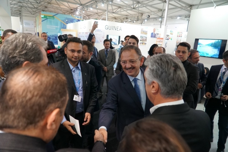 Çevre Ve Şehircilik Bakanı Özhaseki, Bonn’da Türk Standın Açılışını Yaptı