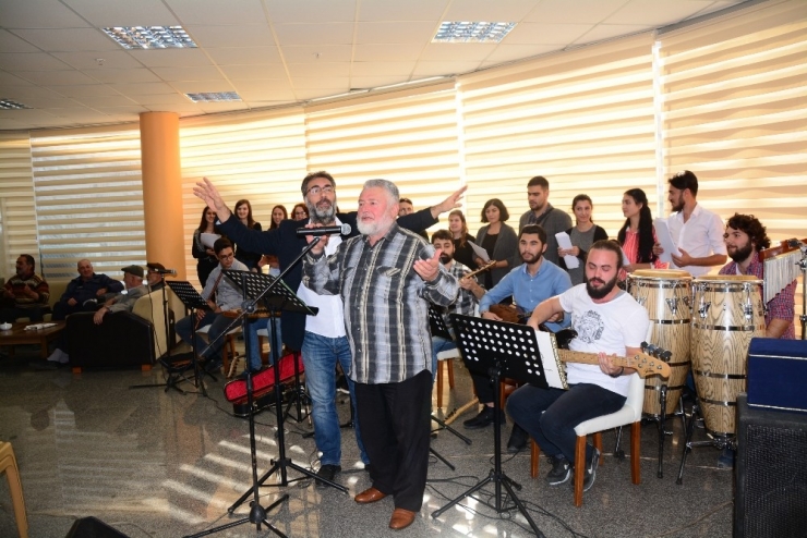 Türkülerle Muhabbet Konseri