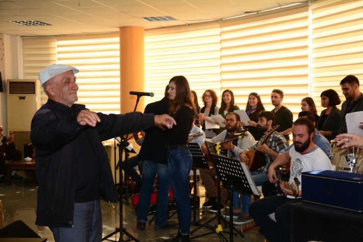 Türkülerle Muhabbet Konseri