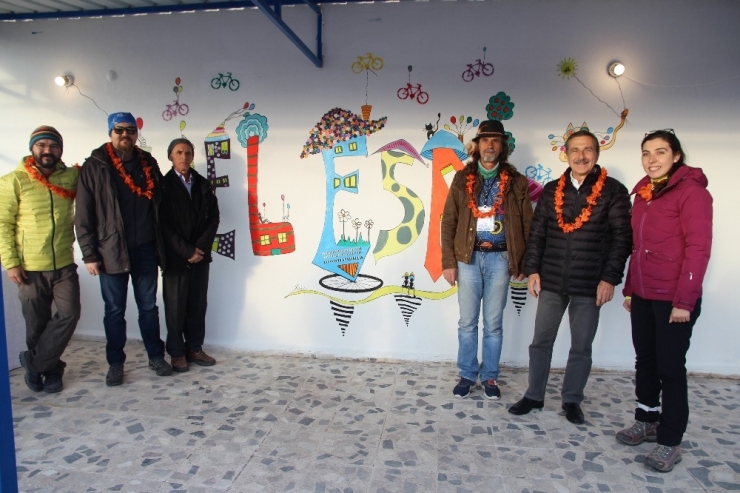 Gezginlerin Dostu Velesbid