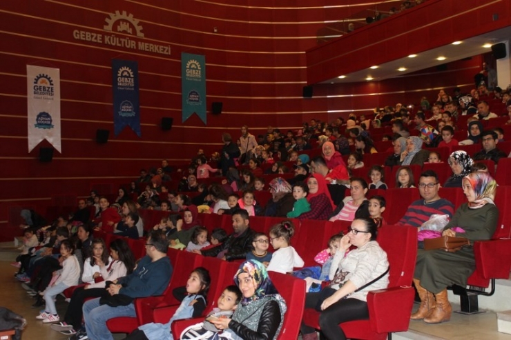 Çocukların Tiyatro Keyfi