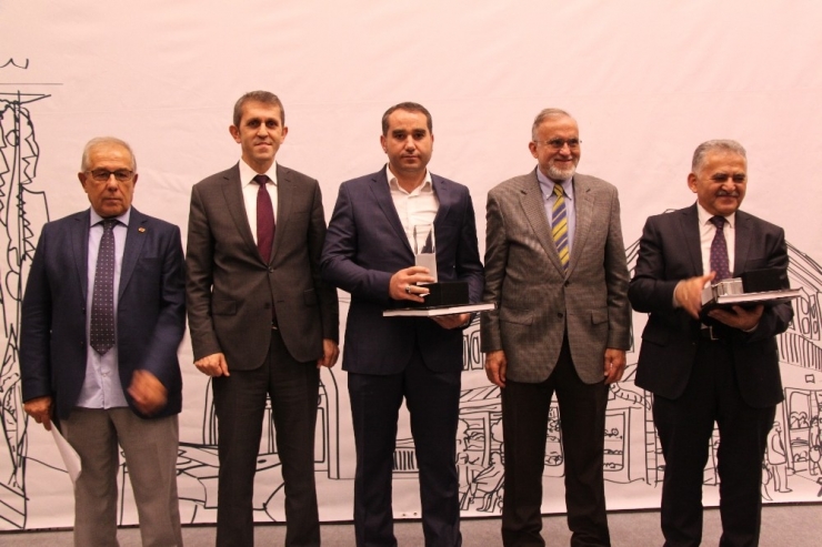 Tarihi Ve Kültürel Mirasa Sahip Çıkan Belediyeler Ödüllendirildi