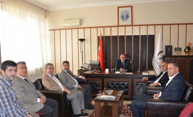 Salihli Meslek Yüksek Okulu’na Yeni Bölüm Talebi