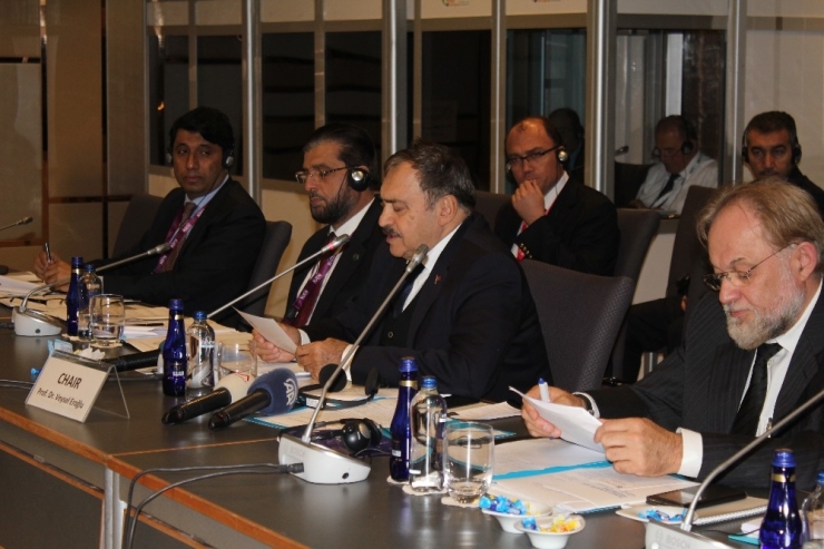 Orman Ve Su İşleri Bakanı Veysel Eroğlu 1. Su Konseyi Konferansına Katıldı