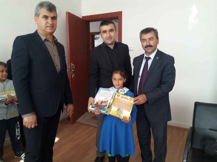 Pazarlar Belediyesi’nden Eğitime Destek Projesi