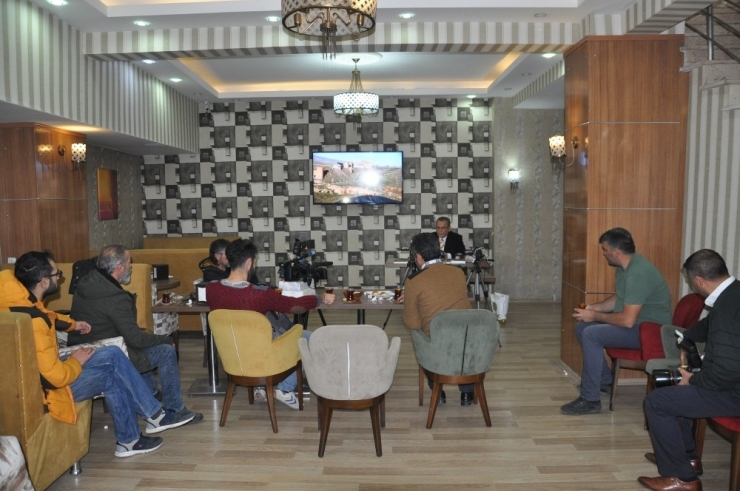 Sezai Yazıcı Ani’yi Kitaplarıyla Anlattı