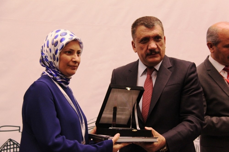 Tarihi Ve Kültürel Mirasa Sahip Çıkan Belediyeler Ödüllendirildi