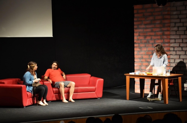 Tiyatro Frankfurt Türkiye’de İlk Kez Bozüyük’te Sahne Aldı