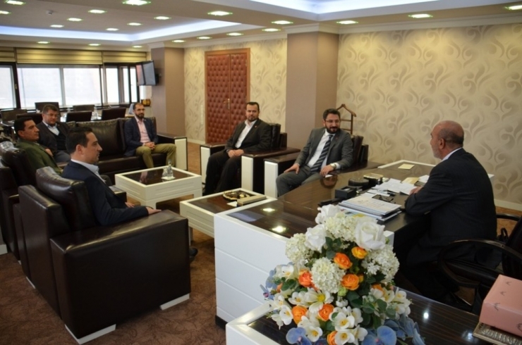 Tümsiad Konya Şubesinden Ak Parti’ye Ziyaret