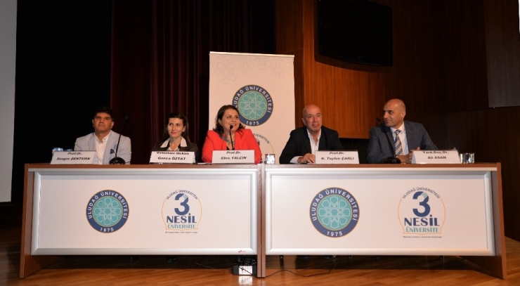 Prof. Dr. Şentürk: "Şarbon, Görüldüğü Bölgede 200 Yıl Kalabilir"