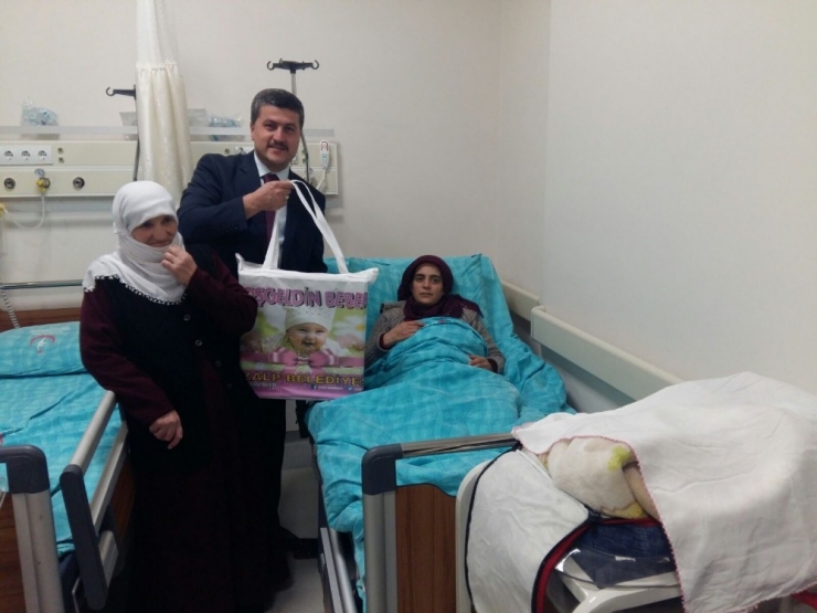 Özalp Belediyesinden ‘Hoş Geldin Bebek’ Projesi