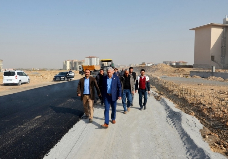 Yeşilyurt’ta Ulaşım Ağı Güçleniyor