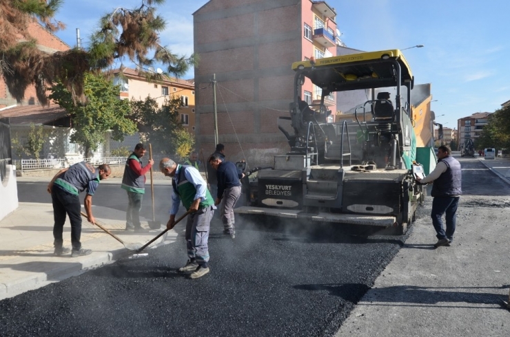 Yeşilyurt’ta Ulaşım Ağı Güçleniyor