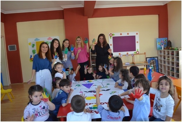 Anaokulu Öğrencileri Komşular Günü’nde Bir Araya Geldi