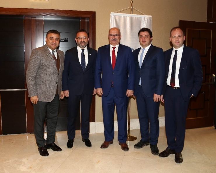 Ato Başkanı Baran’ndan İş Adamlarına “Ankara’dan Direkt Uçun” Çağrısı