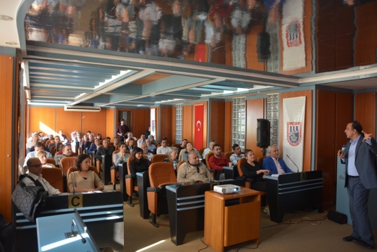 Ayto Akademi’den ‘Kobiler İçin Sosyal Medya’ Eğitimi