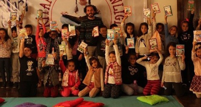 Çocuklarda Kitap Sevgisi, Kitap Seçimine Bağlı