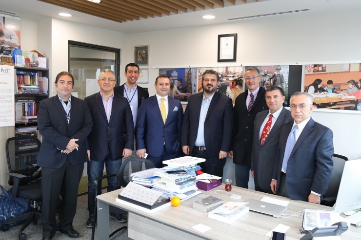 Eğitimde Gelecek Konferansına Büyük İlgi