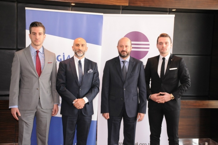 - Geleceğin Akıllı Üretimi Masaya Yatırılıyor