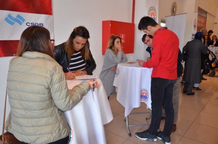 İş Sizi Çağırıyor