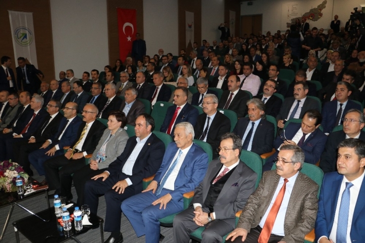 Kalkınma Bakanı Elvan: “Gelir Dağılımında İyileşme Söz Konusu Ancak Bu İstenilen Düzeyde Elbette Değil”