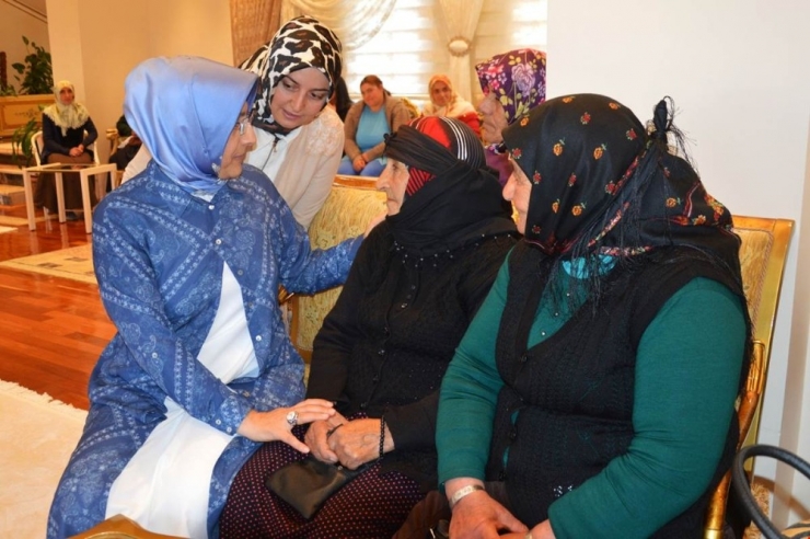 Konakta Şehit Ve Gazi Aileleri Ağırlandı