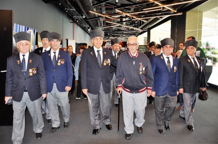 Kore Gazileri Ayla Filminde Duygusal Anlar Yaşadı