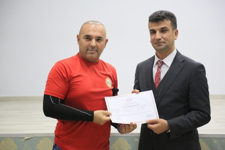 Milas’ta Dağcılar İlkyardım Eğitimini Tamamladı