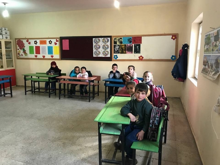 Rengarenk Sıralarda Ders