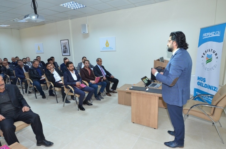 Yeşilyurt Belediyesi’nden Hizmet İçi Eğitim Semineri