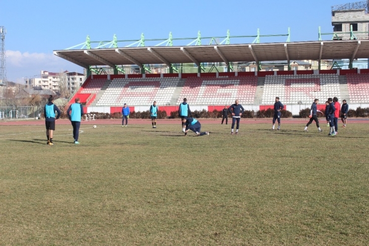 Ağrı 1970 Spor’a Ziyaretler Devam Ediyor