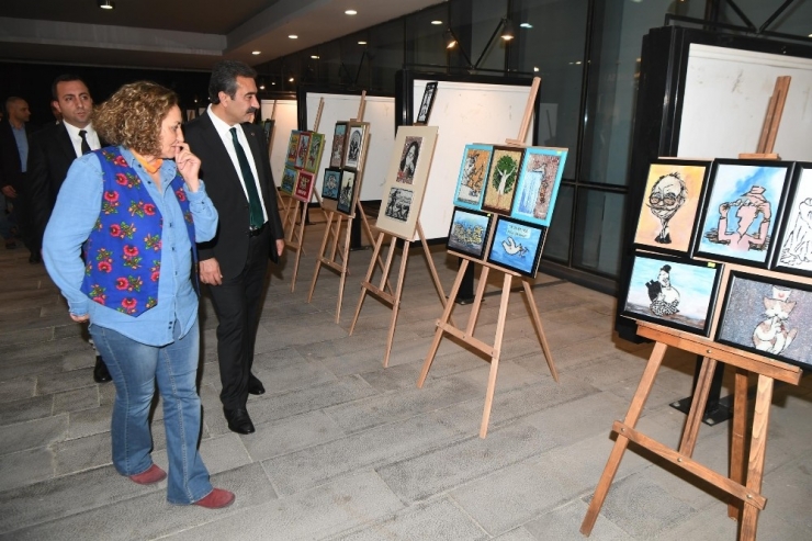 2. Uluslararası Çukurova Karikatür Festivali Başladı