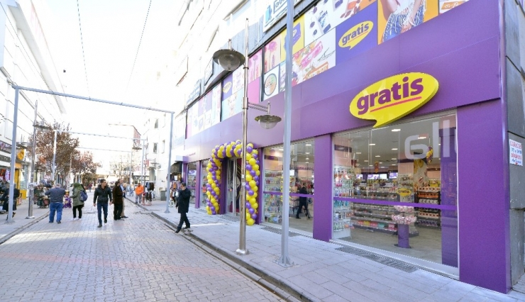 Gratis Hedef Büyüttü