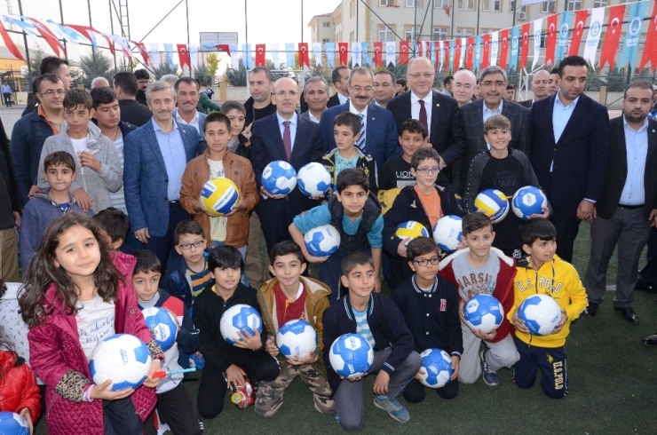 Şimşek: "Ekonomik Anlamda Türkiye’ye Karşı Bir Provokasyon İçindeler"