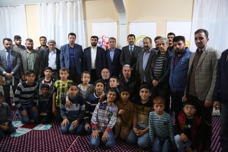 Ekinci Eyyübiyeli Gençlerle Bir Araya Geldi