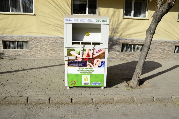 “Eskiler Geri Dönsün” Sloganı İle Tekstil Atıkları Da Toplanmaya Başlıyor