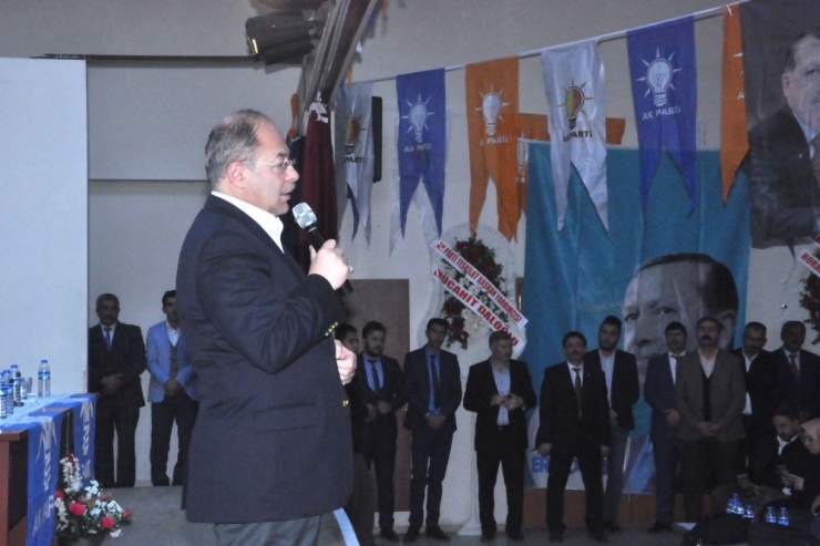 Ak Parti Pasinler İlçe Başkanlığına Hanifi Timurlenk Seçildi