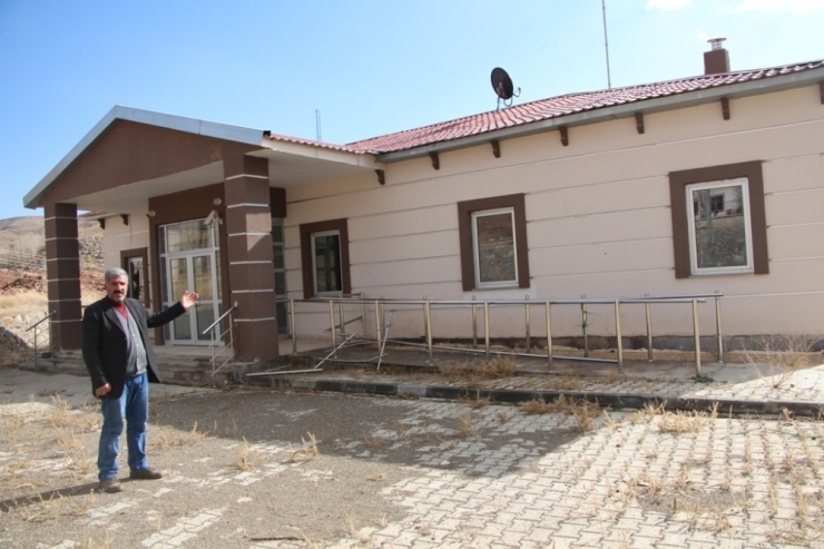 Asm, Sağlık Evine Dönüştürüldü