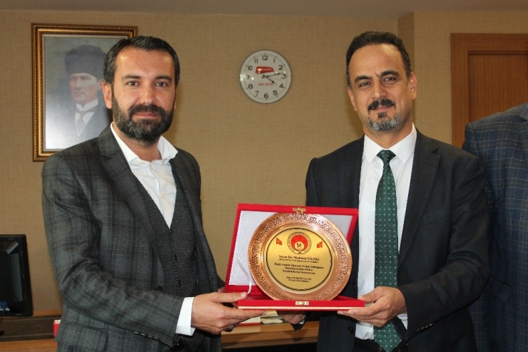 Op. Dr. Yıldız, “Bizi Gururlandıran Her Sporcunun Ve Kulübün Yanında Olduk”