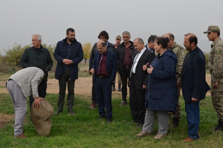 Hatay’da Kayı Boyu Damgalı Mezarlar Bulundu