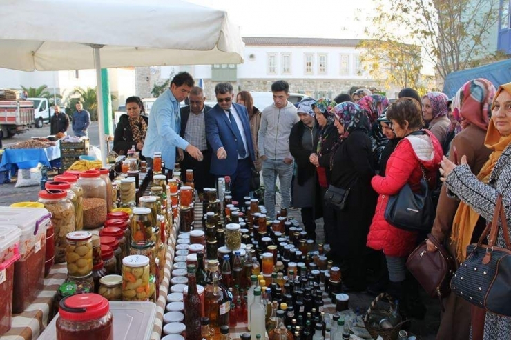 Eskigediz Belediyesi’nden İzmir’e Kültür Gezisi