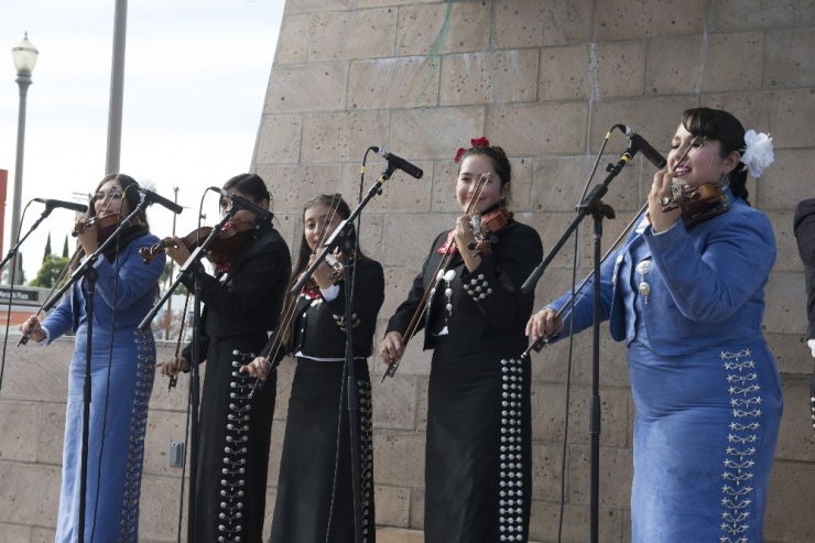 Abd’lilerden Mariachi Festivali’ne Büyük İlgi