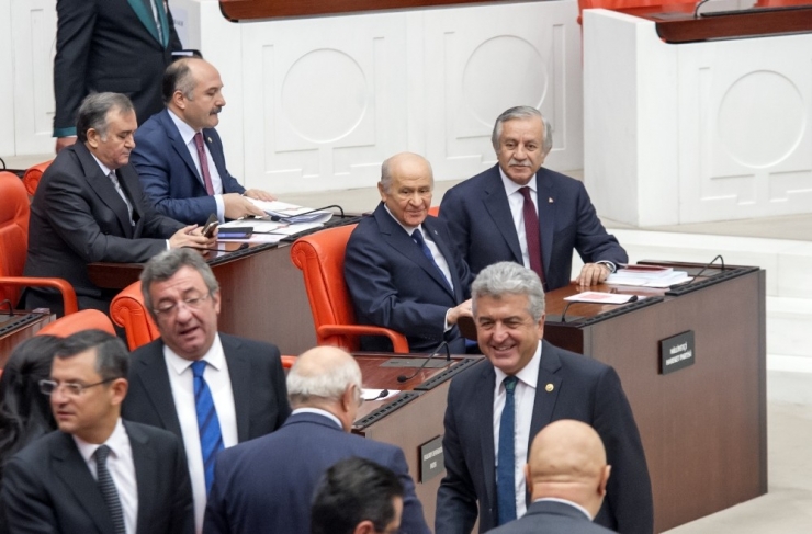 Tbmm’de Kritik Oturum